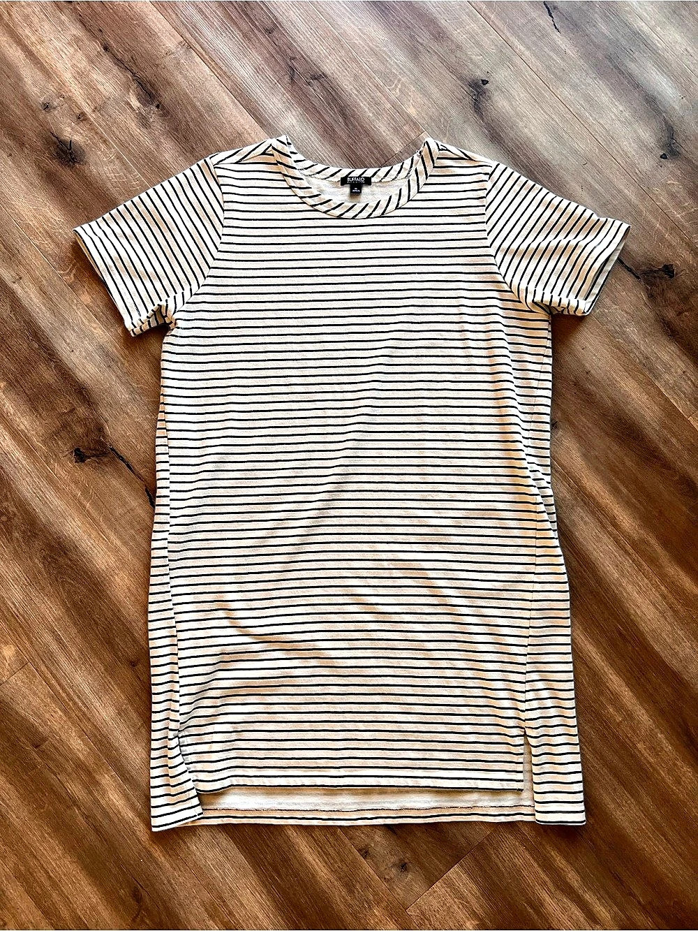 Buffalo David Bitton Size XL Striped Short Sleeve T-Shirt Dress in Cream & Black